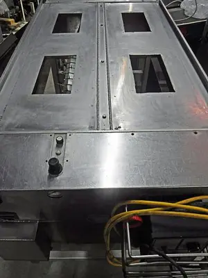 MOLINE CUTTER WITH HOLE PICKER