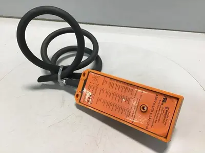 USED LUMBERG ASBV8/LED 5-242/10M