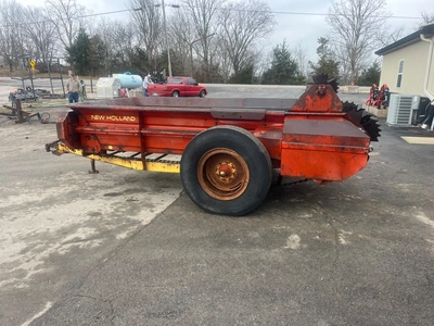 NEW HOLLAND 513 Manure Spreader | County Equipment Company LLC (7)