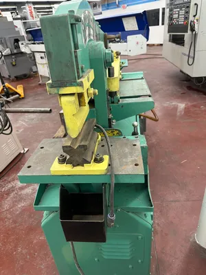PIRANHA P-50 Ironworkers | Midstate Machinery (2)