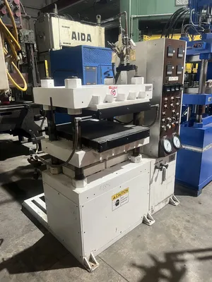 USED WABASH WABASH MIL125-2424-4CTM PRESS