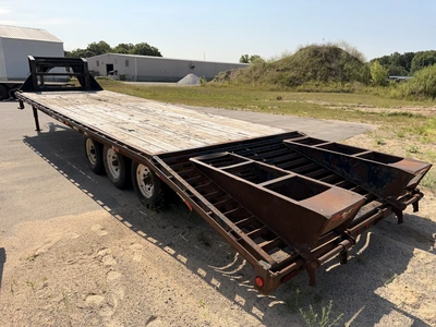 Used 2010 PJ GOOSENECK DECKOVER TRI-AXLE Deckover Trailers Michigan US | Miedema Asset Management Group #1338391