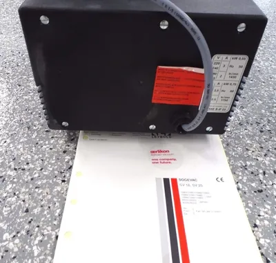 NEW LEYBOLD SV16-1090141 4101-3004 VACUUM PUMP