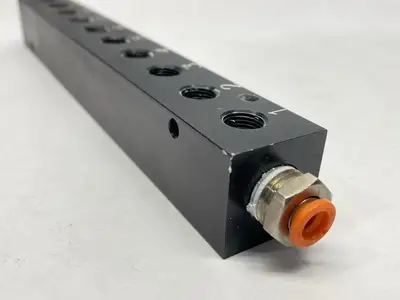 USED POLYCONN PNEUMATIC MANIFOLD 10X 1/4" NPT OUT 3/8"NPT IN