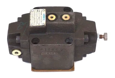 NEW VICKERS F3-RCG-06-B3-30 PRESSURE CONTROL VALVE 516301, 125-500PS1