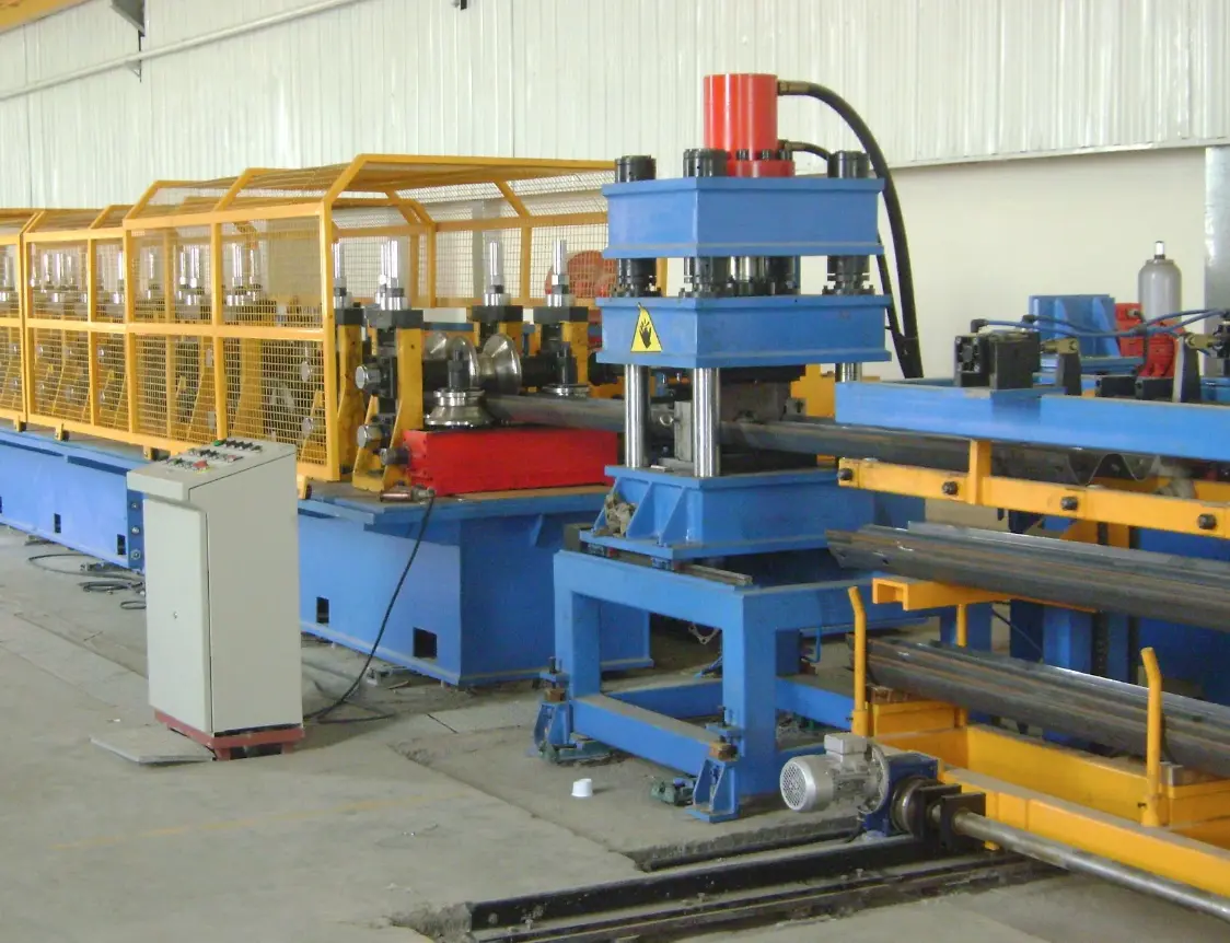 Highway Guardrail Roll Forming Machine in Thailand