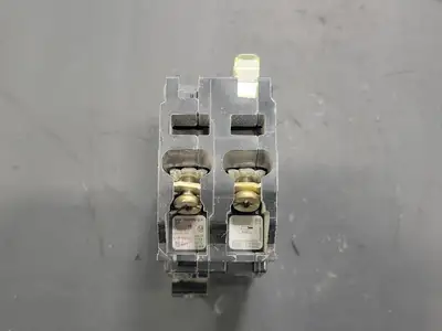 Used SQUARE D QOB215 Switchgears British Columbia CA | Lenmark #242065