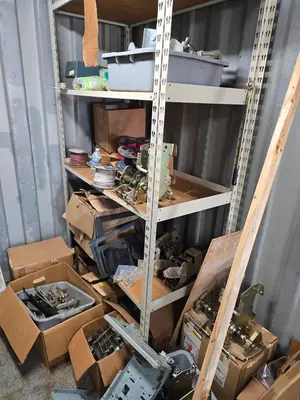Used _UNKNOWN_ _UNKNOWN_ Shipping Containers Indiana US | Myron Bowling Auctioneers Inc #1504002
