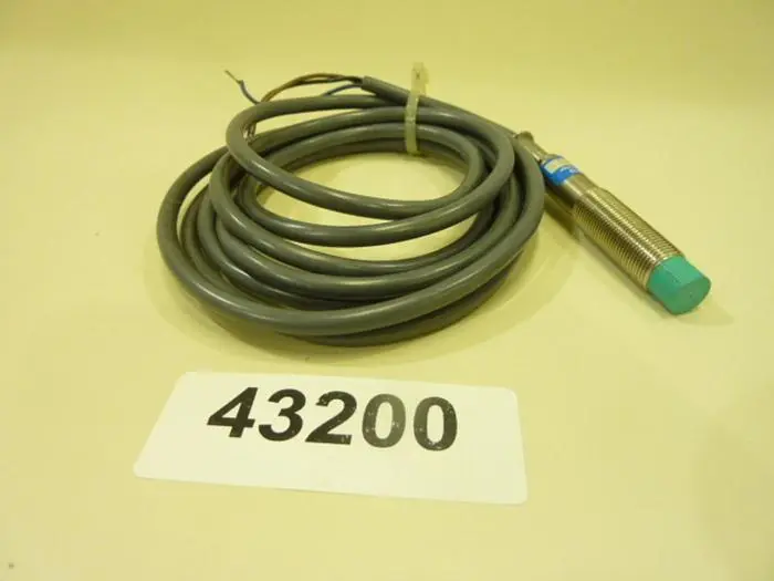 Used PEPPERL & FUCHS NJ4-12GM-E2 Sensors Michigan US | Ideal Machinery #591720