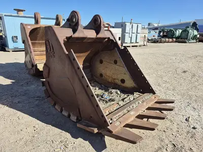 USED 2003 KOMATSU PC600LC-6