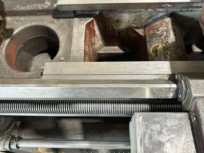Used 2002 MODERN LA560 Engine Lathes Alberta CA | Merchant Machine Tools Inc #1327978