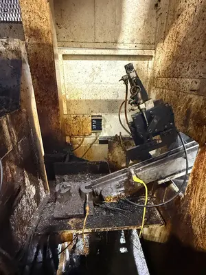 2005 FUJI FS-4 CNC Lathes | ListingHippo (10)