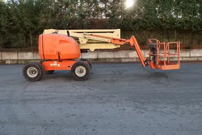 USED 2006 JLG 450AJ