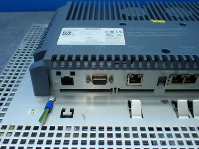 USED SIEMENS 6AV2 1240QC020AX0