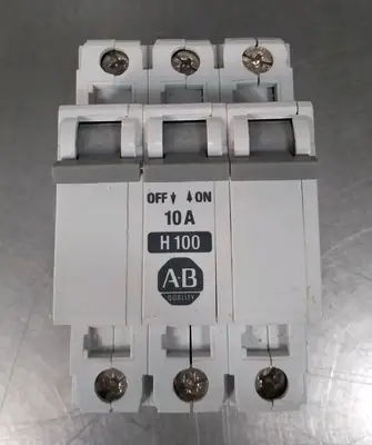 Allen Bradley 1492-CB3F300-N SerB 30A Circuit Breaker Loc4E31