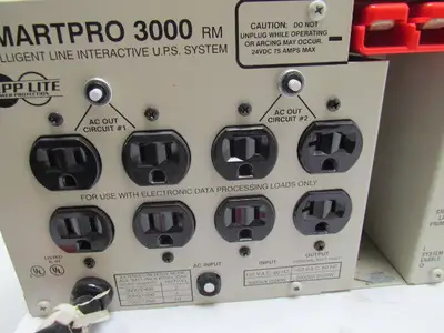 Tripp Smartpro 3000 RM Rackmount UPS System 8-Outlet Power Supply 3000VA 2400W