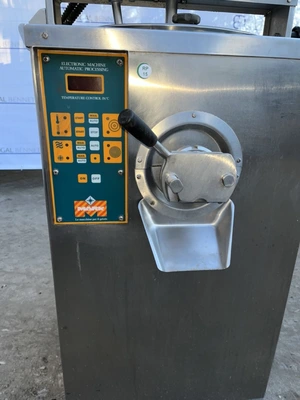 20L Promag Ice Cream Machine Model CK/20 E