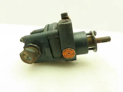 Roper 18AP02 Hydraulic Lubrication Gear Pump 7.2 GPM 300 PSI 3/8" NPT 1/2" Shaft