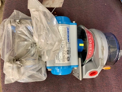 1/2" -150# Jamesbury Ball Valve Air Operated Stainless Unused