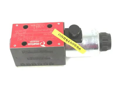 NEW METSO MOOG XWB10003-000T12 T-WE42P10C21PA0BN 9650914800 VALVE XWB10003000T12