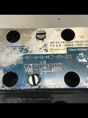 USED VICKERS DG4V-3-6C-M-U-HL7-60-B13