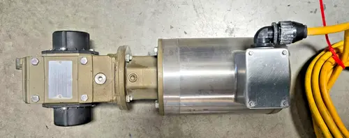 STOBER K102WGD0200MR140/050F SPEED REDUCER Baldor Reliance VSSEWDM3538