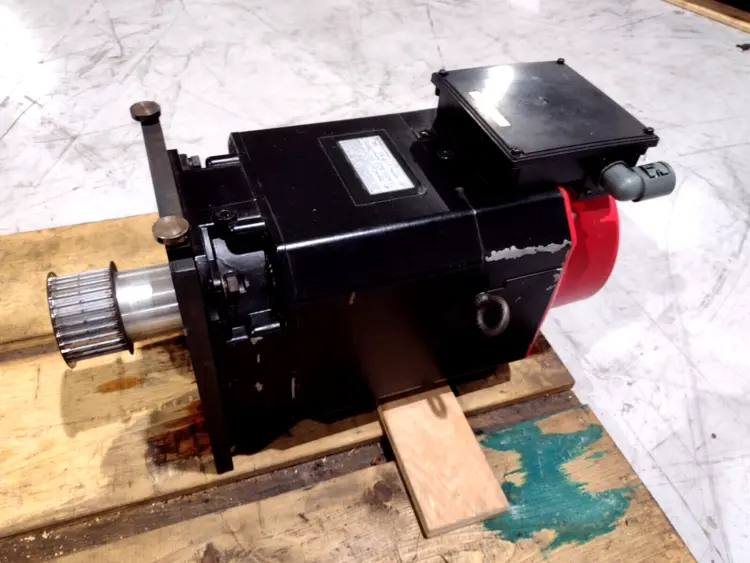 Used FANUC AC SERVO SPINDLE MOTOR Spindle Motors | Maverick Industrial Sales #1104727