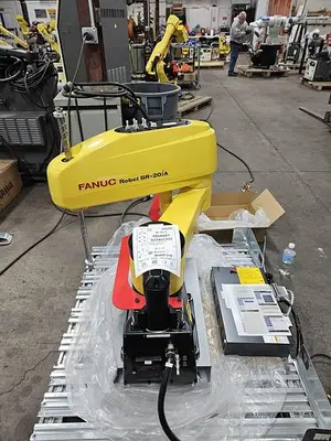USED 2022 FANUC SR-20IA