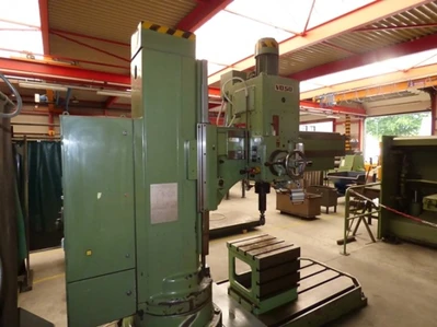 Used _UNKNOWN_ _UNKNOWN_ Radial Drills | Harry Vraets Machinery B.V. #1231445
