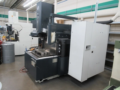 Used MAKINO EDNC43-A16MR EDM Sinkers Minnesota US | Machinesused.com #1505681