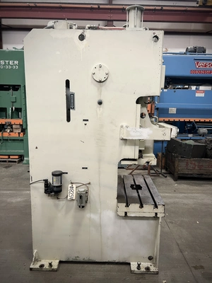 USED 1984 STAMTEC STAMTEC G1-60-S PRESS