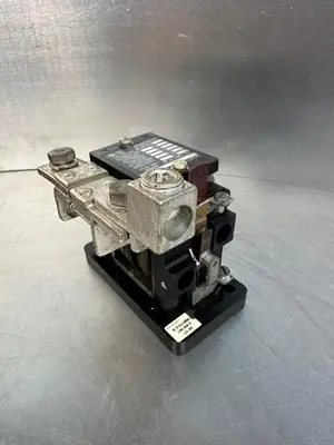 USED Allen-Bradley 810-A24C