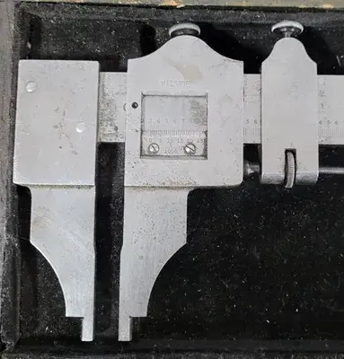 Used STARRETT CALIPERS Misc Industrial Equipment Kentucky US | Aucto #687916