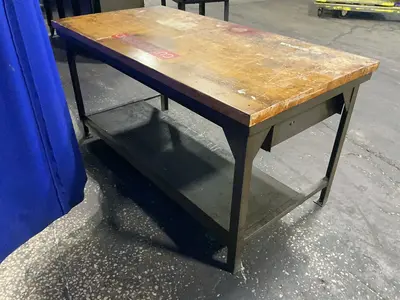 Used STRONG HOLD _UNKNOWN_ Work Benches Ohio US | HGR 24 #1357244