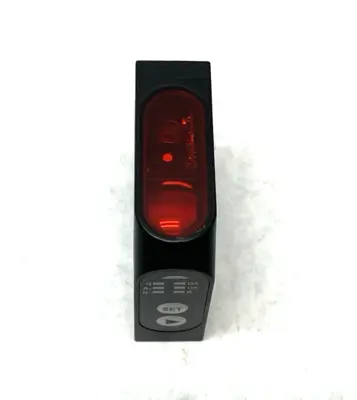 USED ALLEN-BRADLEY SER. A DISCREET ANALOG LASER SENSOR