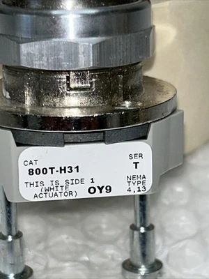 USED Allen-Bradley 800T-H31