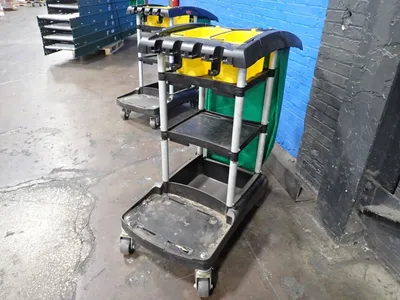 Used RUBBERMAID _UNKNOWN_ Miscellaneous MRO Ohio US | HGR 24 #1083891