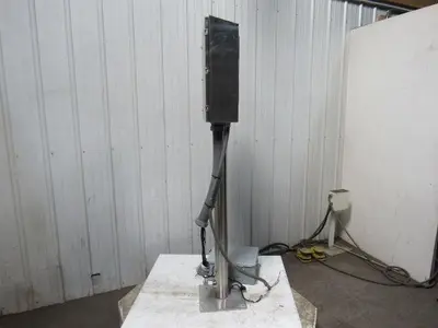 ARISTA STRONGARM ADM-1817AP Operator Interface & S.S. Pedestal Complete Unit