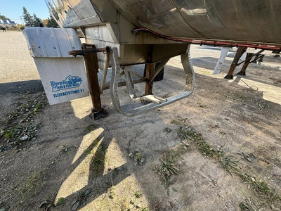 Used 2005 ST&E MILK TANKER TRAILER Liquid Supply Trailers Michigan US | Miedema Asset Management Group #1709520