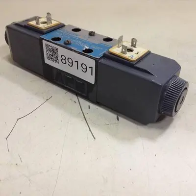 USED VICKERS DG4V-3-6C-M-U-HL7-60