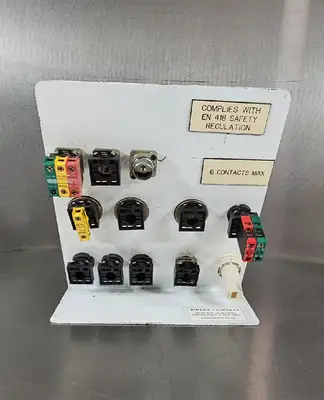 EEC CONTROLS D22 and D30 Switch Array Loc 4H