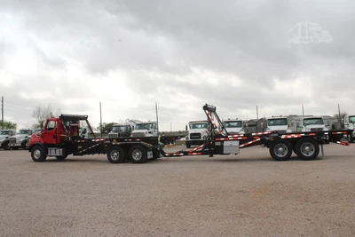 Used 2018 FREIGHTLINER 114SD Rolloff Trucks Texas US | Roll Off Truck World #1491762