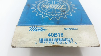 NEW Martin 40B18