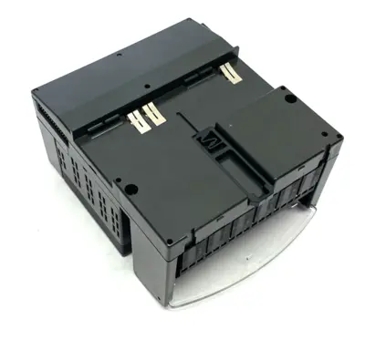 USED GE FANUC I/O MODULE OUT RLY 2A ISO 8PT, IN 24DC POS/NEG 16PT