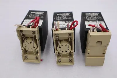 ENTRELEC SSAC LLC44A5A LIQUID LEVEL CONTROL 120VAC STOCK K-49-A