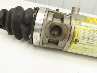 ARO 56A05C2COX3 S.A.S. Welder Servo Actuator Nominal Speed 3000 tr/min 300V