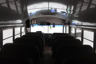 1996 INTERNATIONAL 3800 T444E BUS | Levy Recovery Group (24)