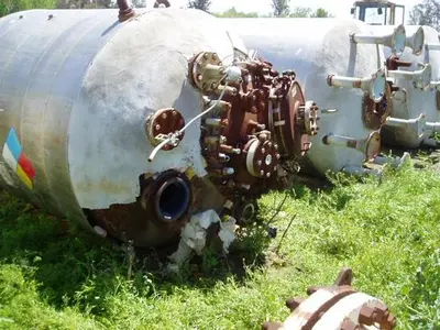 Reactor, 1,000 Gallon, Glass Lined, 100 PSI, Jacketed, Pfaudler (2) #S731119