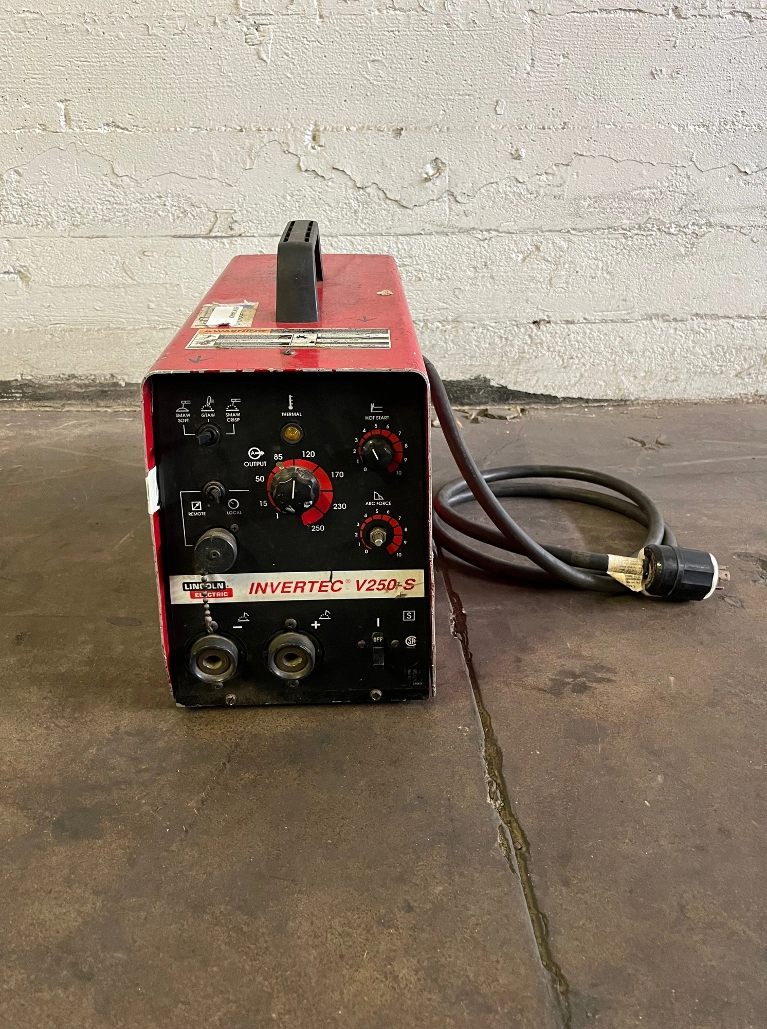 USED LINCOLN INVERTEC V250-S