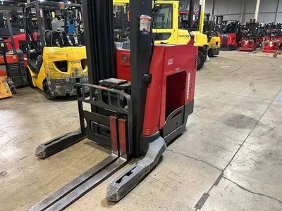 Used 2017 RAYMOND 750R45TT Stackers Illinois US | Somerset Equipment Sales #1542903